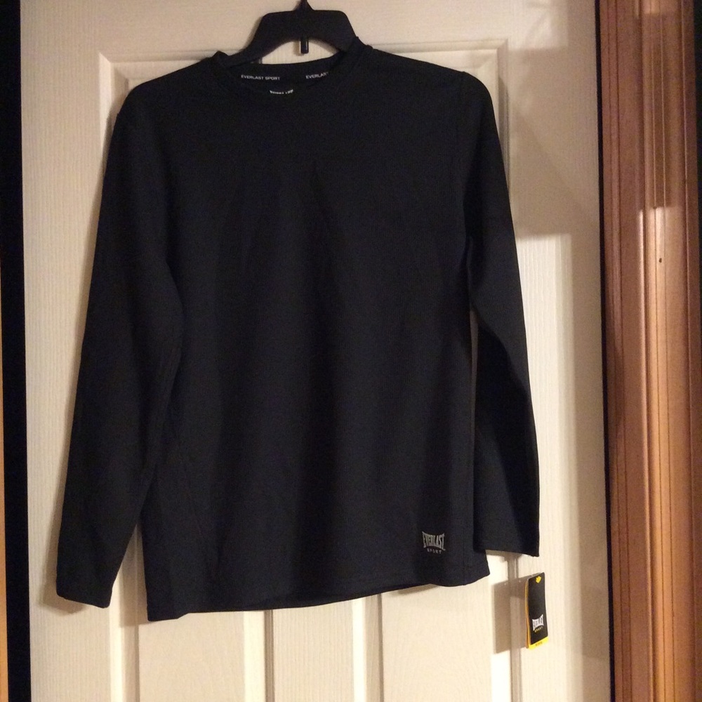 Men's small Everlast black wicking long sleeve